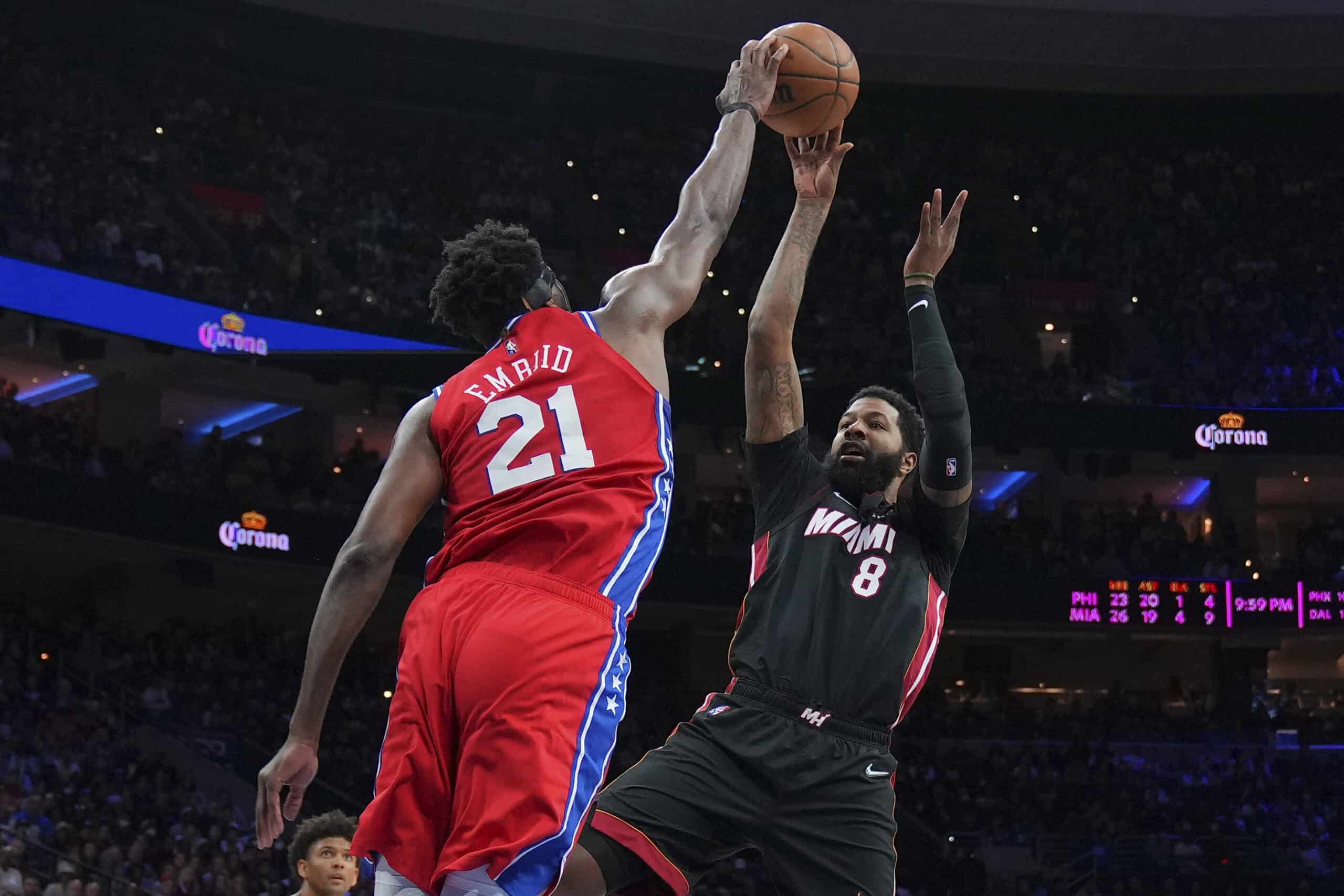 Should The Cavs Consider Signing Markieff Morris?