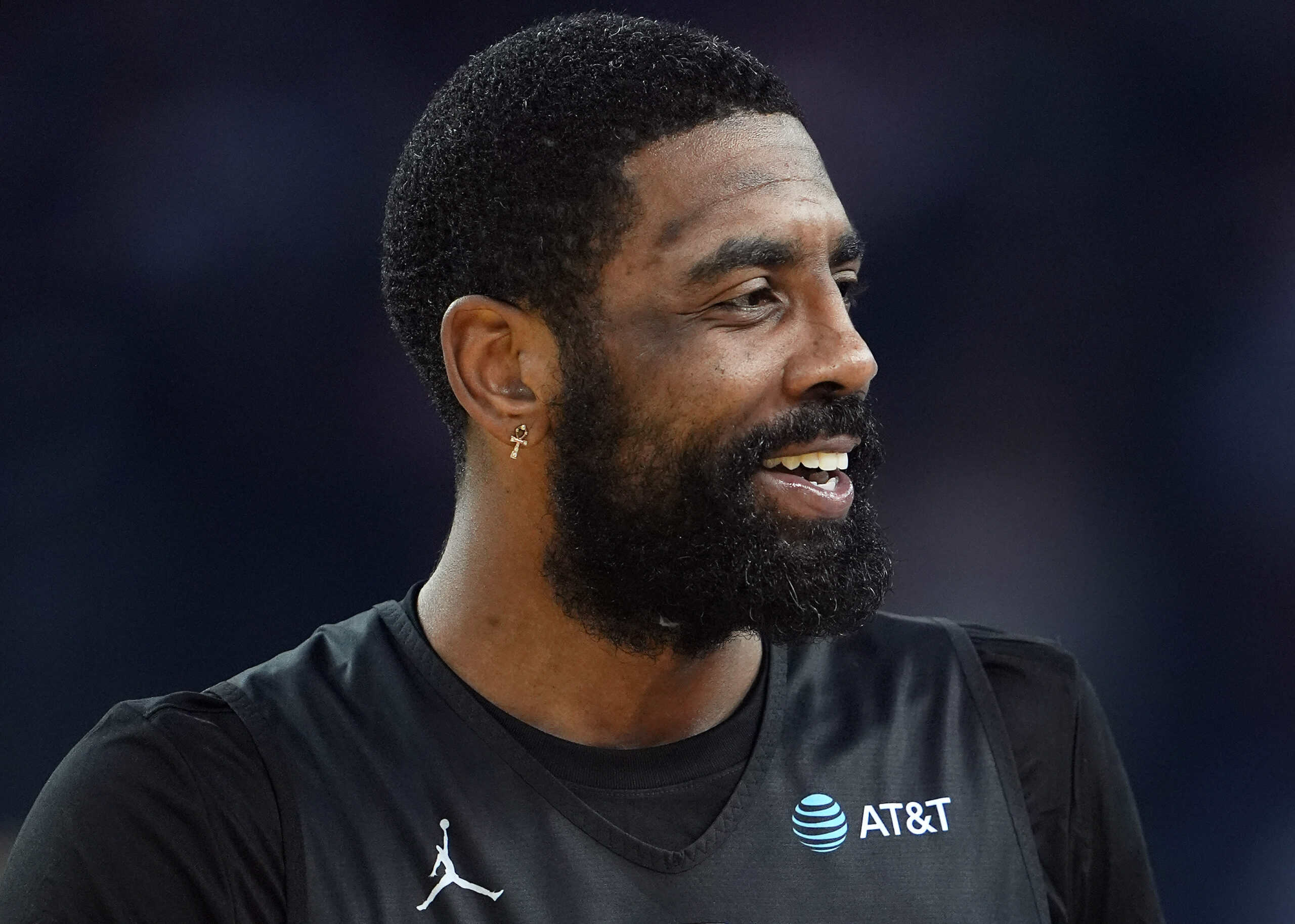 Kyrie Irving Raves About Donovan Mitchell And Cavs